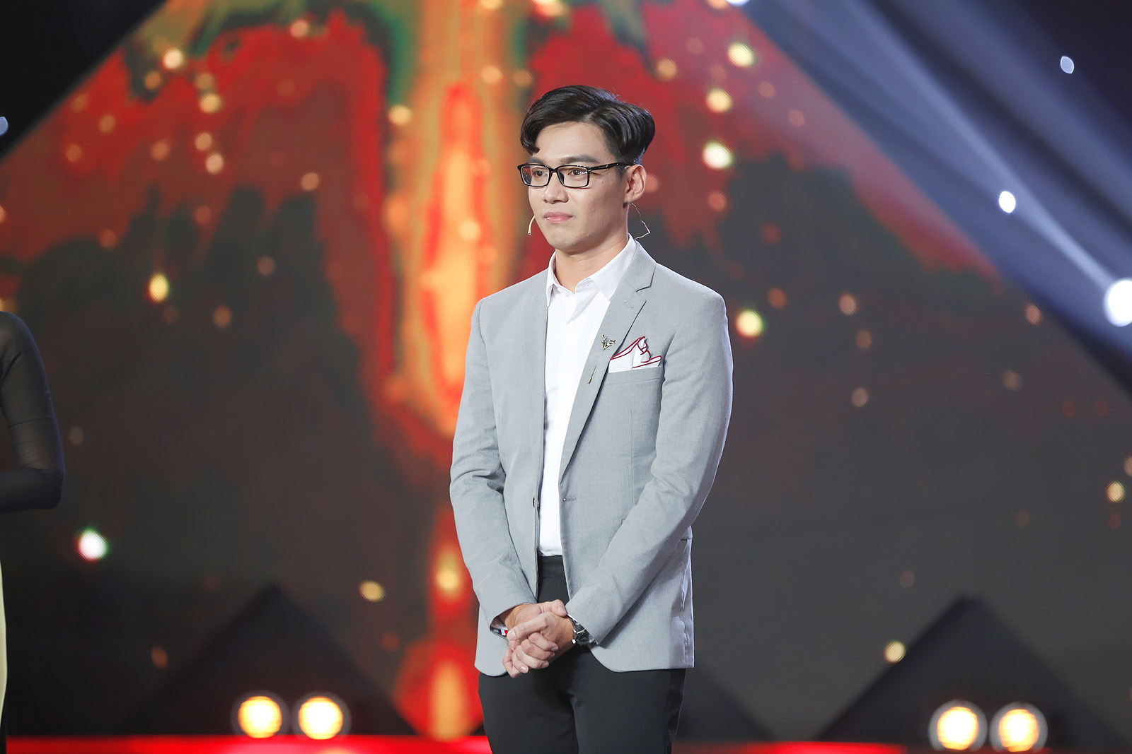 Sau phần thi, Minh Trí đã xin lỗi nam ca sĩ, tuy nhiên với các giám khảo đây là một lỗi khá lớn của nam thí sinh, đặc biệt là 2 giám khảo Tùng Leo và Phước Lập. 