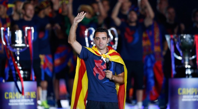 Xavi (Barcelona): Là cầu thủ từng góp mặt trong 42 trận El Clasico, chắc chắn Xavi là một cái thể không thể thiếu trong top 10 cầu thủ vĩ đại nhất lịch sử El Clasico. Xavi cũng là cầu thủ khoác áo Barca nhiều nhất với 549 lần.