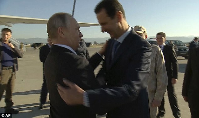 Hai nhà lãnh đạo Nga và Syria thể hiện tình cảm thân thiết