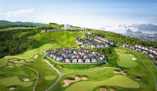 FLC Grand Villa Halong hướng nhìn ra sân golf và vịnh Hạ Long