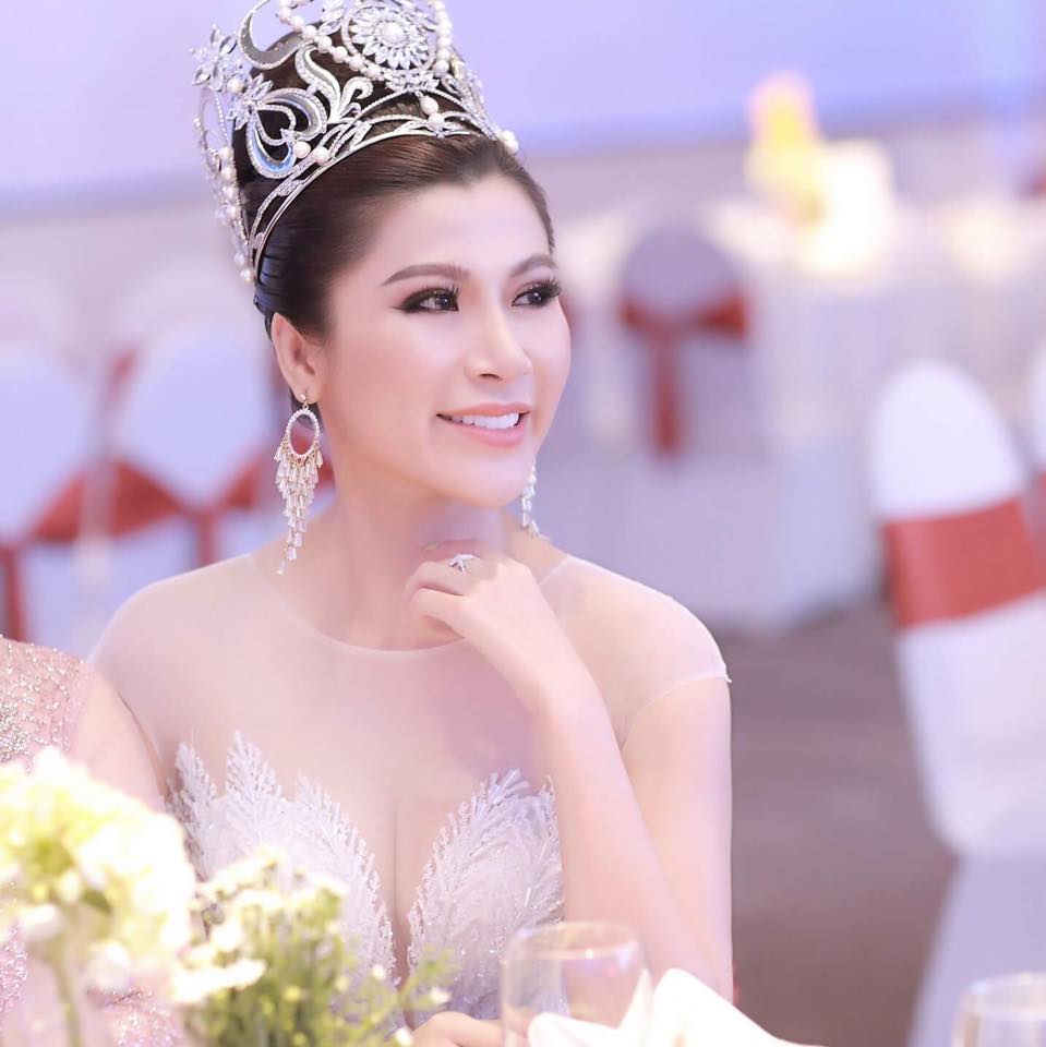 Hoa hậu Doanh Nhân Hoàn Vũ 2017 Lâm Hải Vi