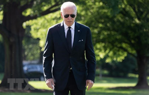 Tổng thống Mỹ Joe Biden chuẩn bị họp báo tại Nhà Trắng ở Washington DC., sau khi trở về từ Wilmington, Delaware, ngày 30/5/2022. (Ảnh: AFP/TTXVN)