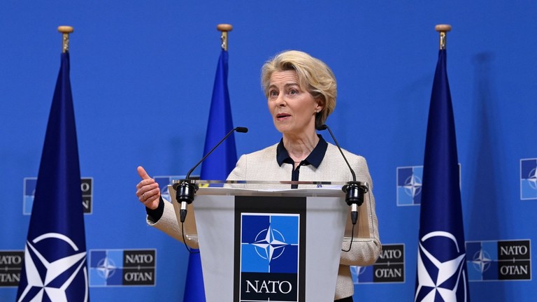  Chủ tịch Ủy ban châu Âu Ursula von der Leyen