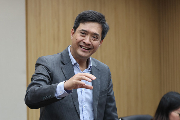 Ông Nguyễn Nam Long, Phó Tổng giám đốc VNPT cho biết, sau khi sự cố cáp biển xảy ra, VNPT đã làm việc với các đối tác mở thêm kênh kết nối trên đất liền. 