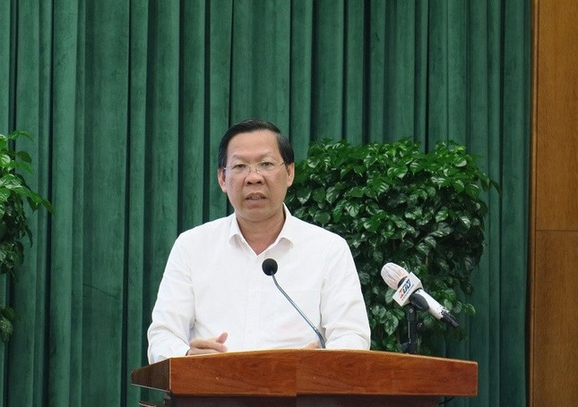 Chủ tịch UBND TP.HCM Phan Văn Mãi phát biểu tại hội nghị.