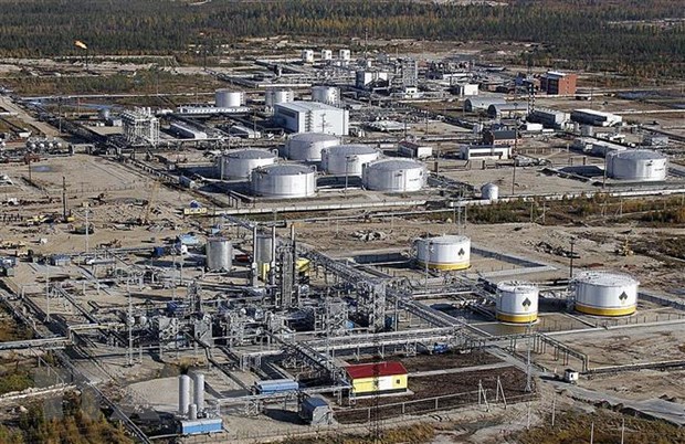 Toàn cảnh một cơ sở lọc dầu của Rosneft ở thị trấn Gubkinsky, phía Tây Siberia, Nga. (Ảnh: AFP/TTXVN)