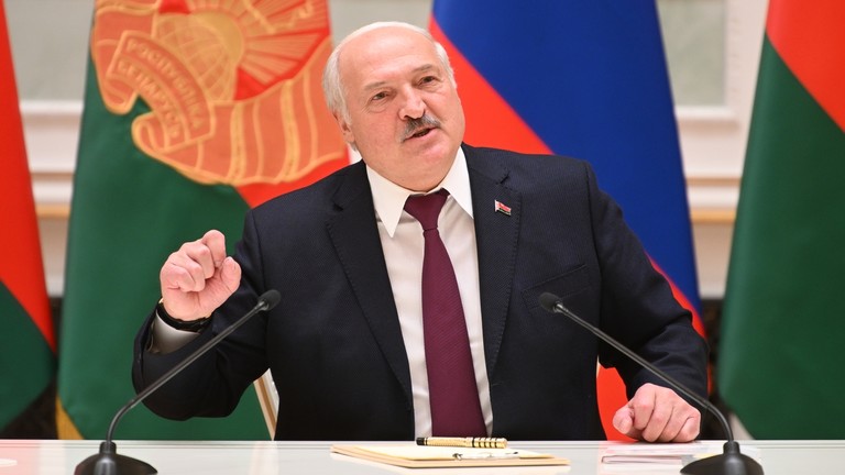 Tổng thống Belarus Alexander Lukashenko