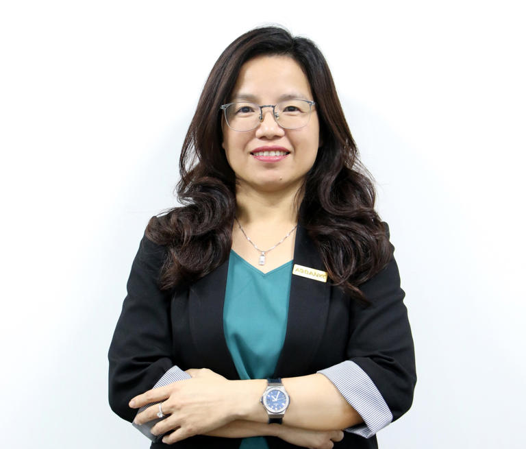 Bà Lê Thị Bích Phượng được giao giữ chức quyền Tổng Giám đốc ABbank