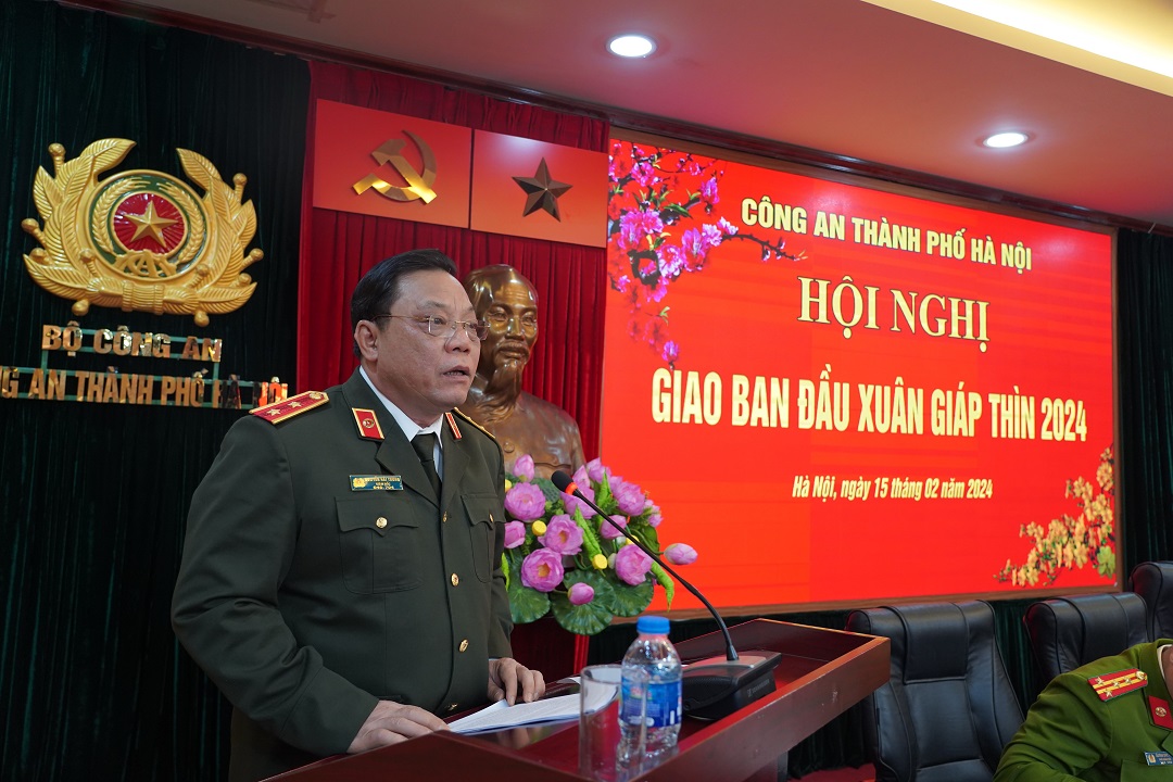Trung tướng Nguyễn Hải Trung, Giám đốc Công an TP Hà Nội, phát biểu tại buổi giao ban