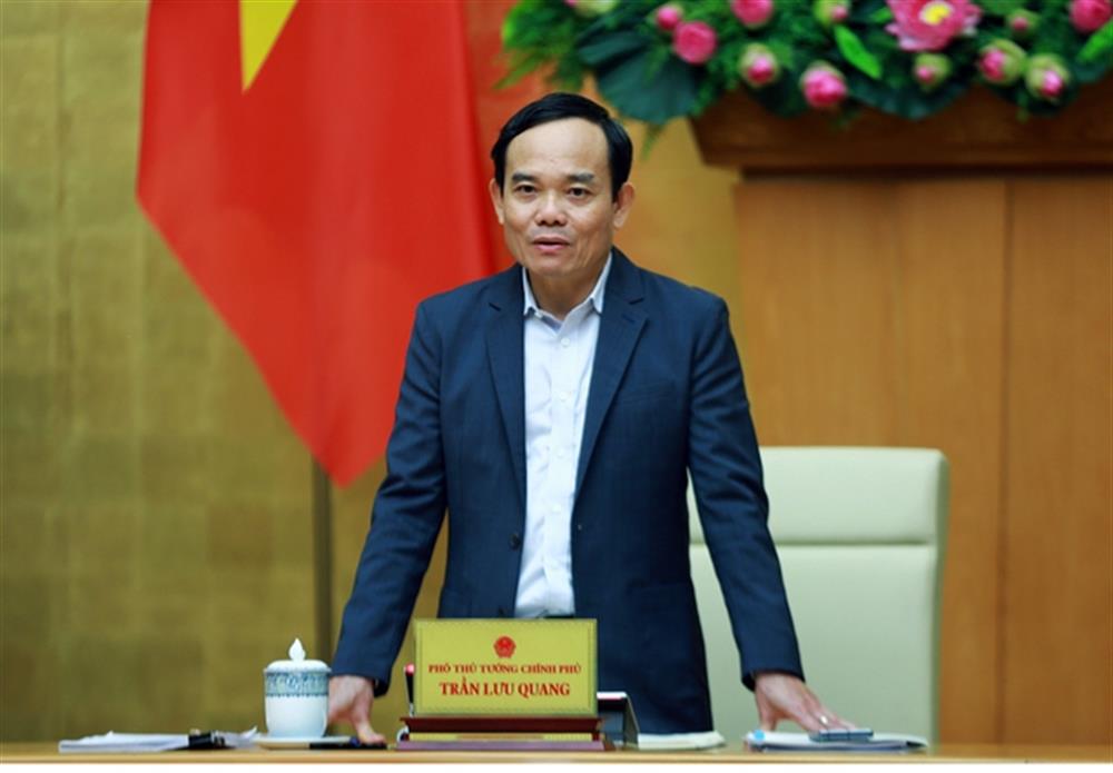 Phó Thủ tướng Chính phủ Trần Lưu Quang, Chủ tịch Ủy ban Quốc gia phòng, chống AIDS, ma túy, mại dâm.