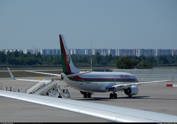 Chuyên cơ của Tổng thống Lukashenko, máy bay Boeing 737 EX-001PA. (Nguồn: russianplanes.net)