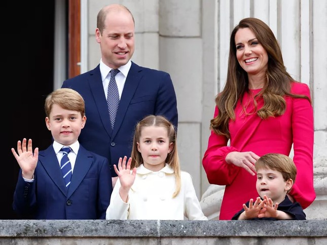 Gia đình nhỏ của Công nương Kate Middleton và Hoàng tử William.