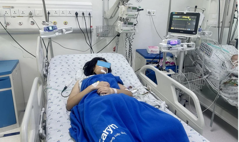 Nữ sinh được điều trị tích cực tại Bệnh viện Nhi đồng Thành phố Hồ Chí Minh. (Nguồn: Bệnh viện Nhi đồng Thành phố Hồ Chí Minh)
