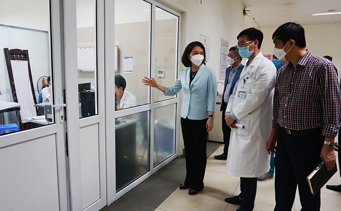 Đoàn công tác kiểm tra tại Bệnh viện Thanh Nhàn