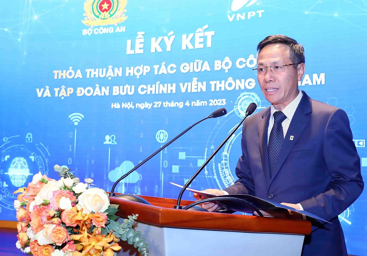 Chủ tịch HĐTV Tập đoàn VNPT Tô Dũng Thái phát biểu.