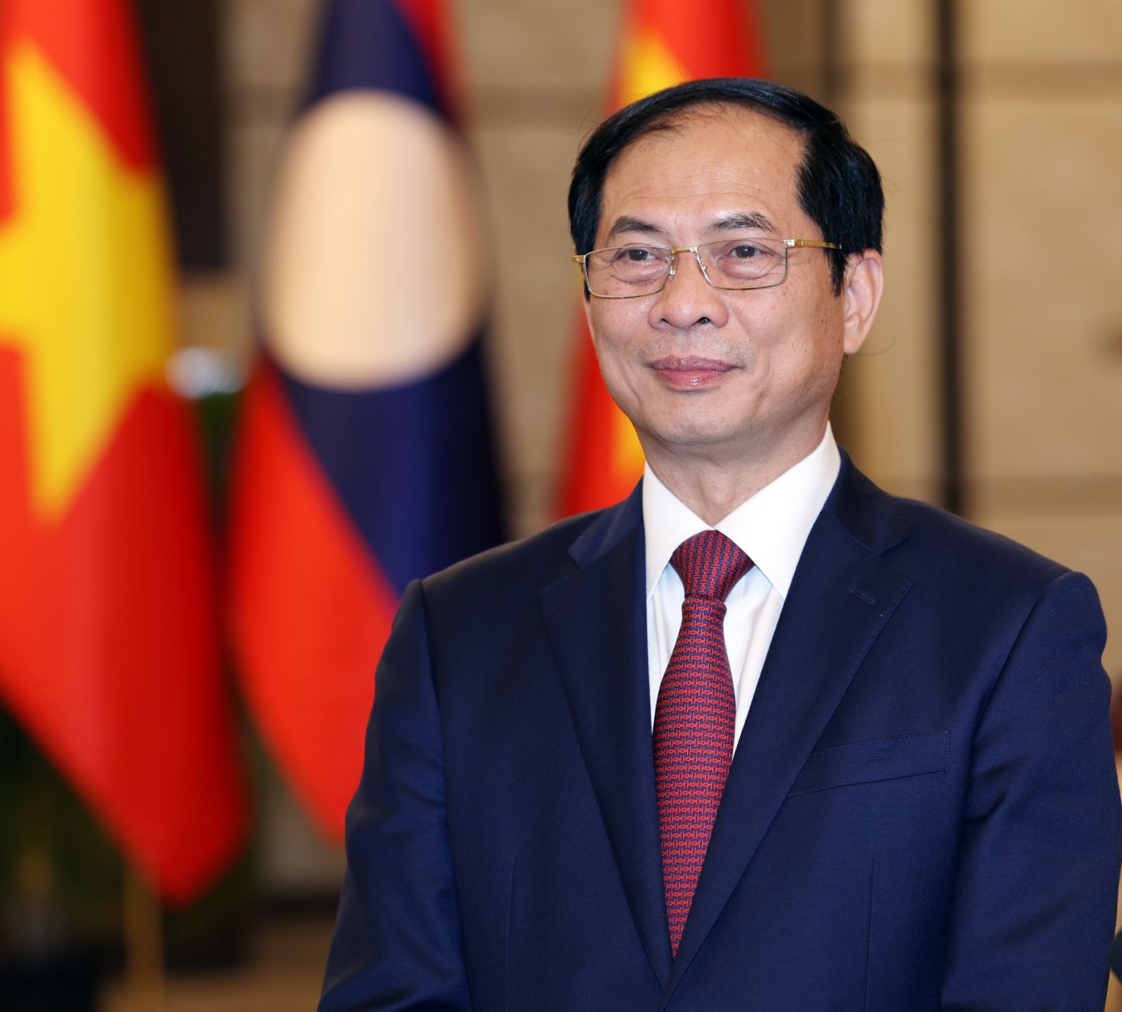 Bộ trưởng Ngoại giao Bùi Thanh Sơn trong cuộc trả lời phỏng vấn
