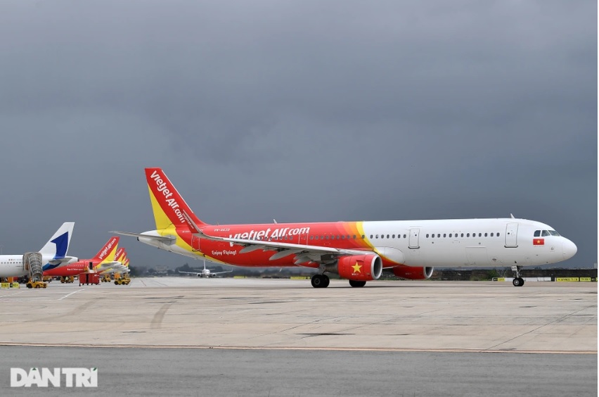 Vietjet nhận về 3 chiếc A321 ACF mới xuất xưởng từ Hamburg (Đức) để phục vụ nhu cầu trong đợt cao điểm nghỉ lễ 30/4-1/5 (Ảnh: Tiến Tuấn).