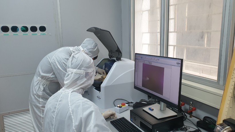 Chương trình Kỹ thuật vi điện tử và công nghệ nano của ĐH Bách khoa Hà Nội ra đời tập trung vào lĩnh vực chế tạo sản xuất. Ảnh: HUST