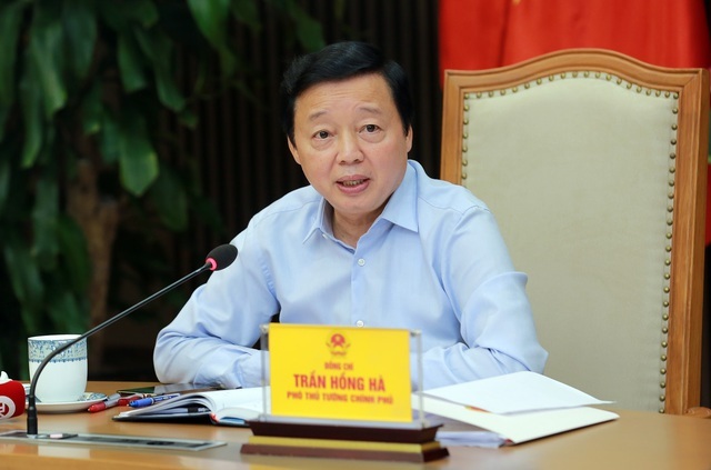 Phó Thủ tướng Trần Hồng Hà c