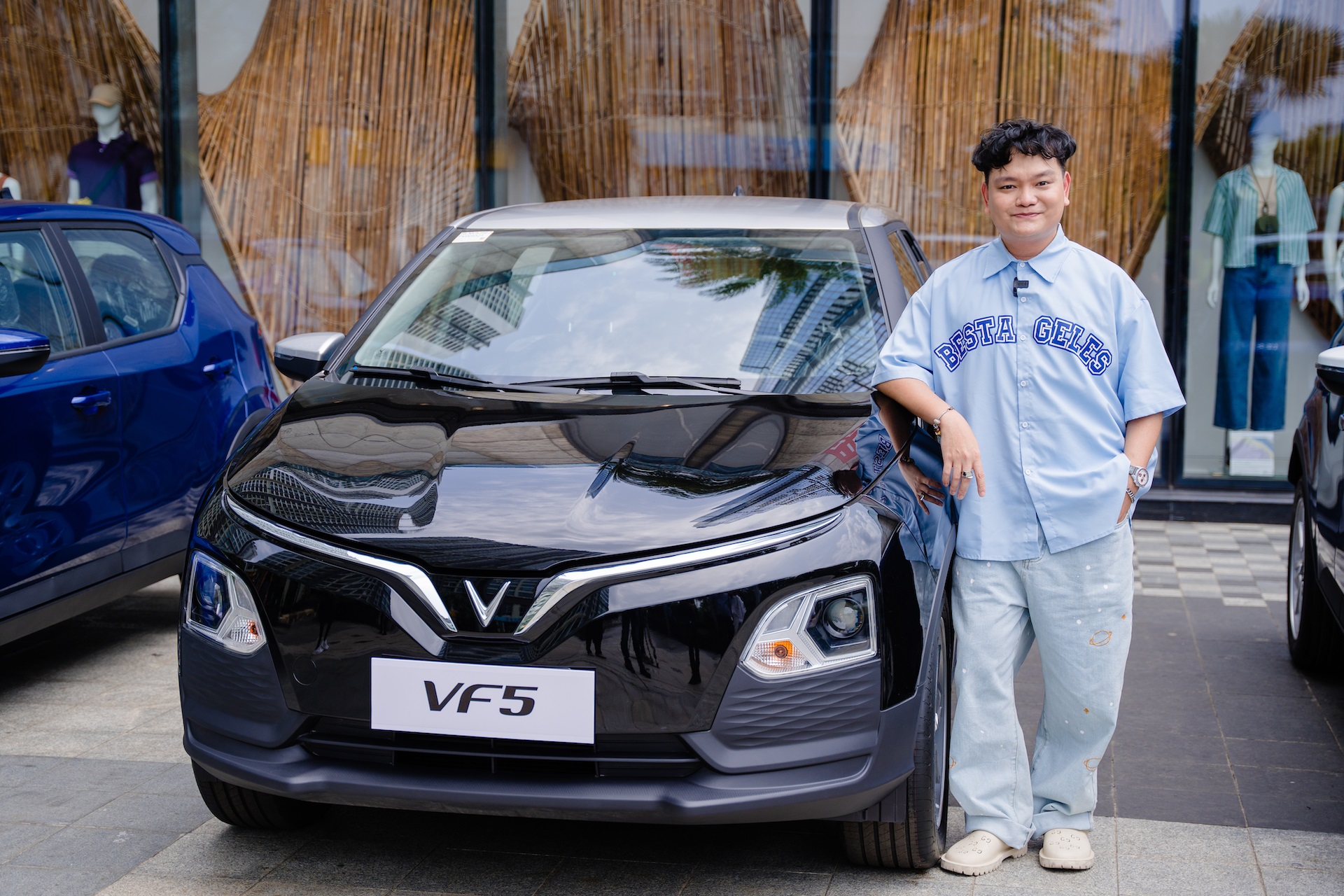Trong phân khúc xe hạng A tầm giá dưới 600 triệu đồng, VF 5 Plus là mẫu xe dễ tiếp cận với nhiều khách hàng trẻ tuổi.