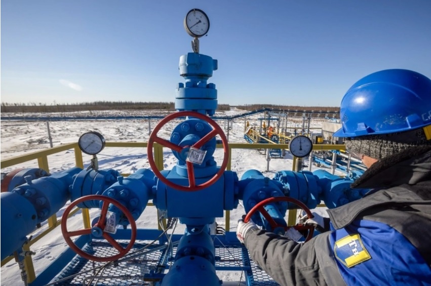 Gazprom là một trong những doanh nghiệp đóng góp nguồn thu thuế lớn nhất cho Nga (Ảnh: Reuters).