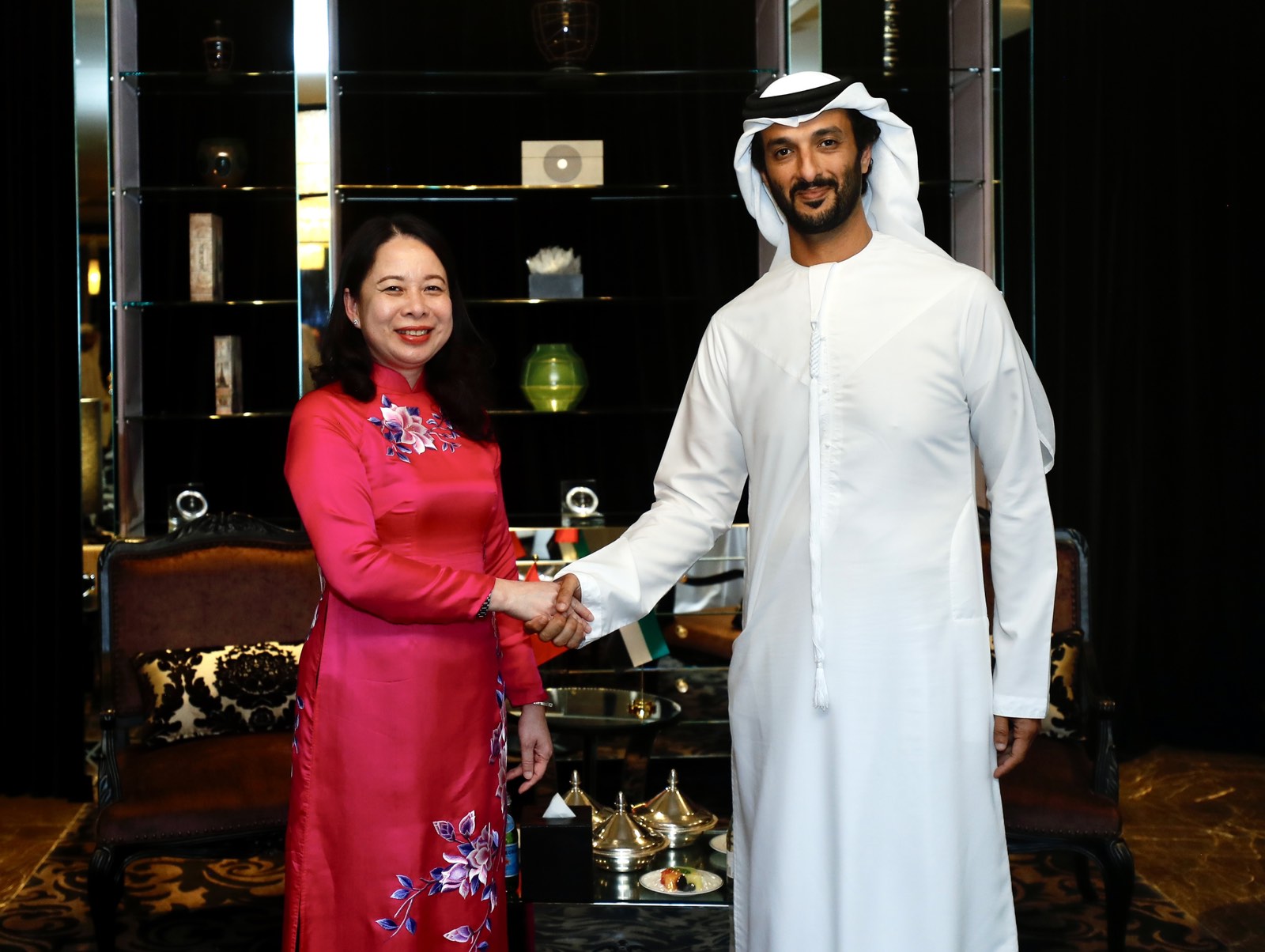 Phó Chủ tịch nước Võ Thị Ánh Xuân tiếp Bộ trưởng Kinh tế Các Tiểu vương quốc Ả-rập thống nhất (UAE) Abdullah bin Touq Al Marri.