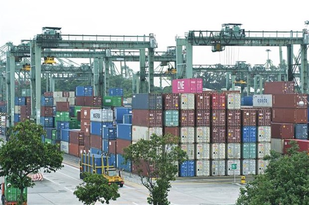Quang cảnh một cảng container của Singapore. (Ảnh: THX/TTXVN)