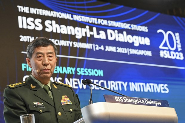 Bộ trưởng Quốc phòng Trung Quốc Lý Thượng Phúc phát biểu tại Hội nghị an ninh Đối thoại Shangri-La ở Singapore, ngày 4/6/2023. (Ảnh: AFP/TTXVN)