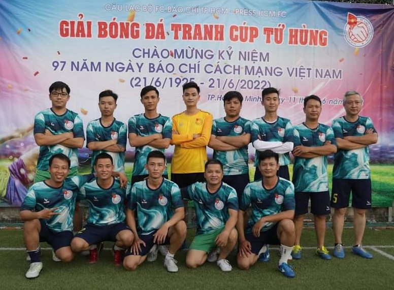 Câu lạc bộ FC Báo chí TP.HCM, đơn vị đăng cai tổ chức giải đấu. 