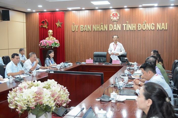 Thứ trưởng Phạm Ngọc Thưởng làm việc với Ban Chỉ đạo thi tỉnh Đồng Nai