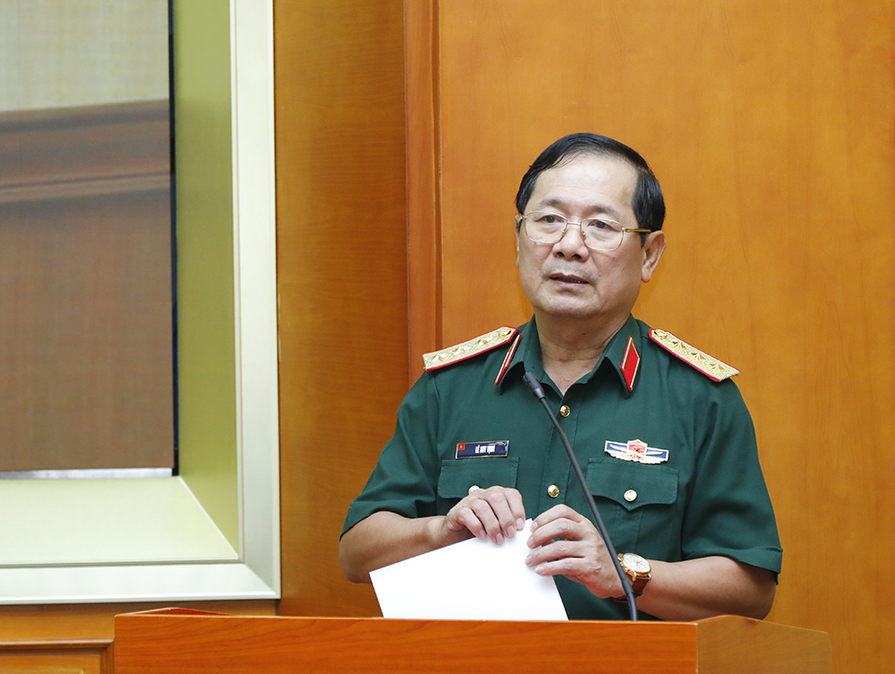 Thượng tướng Lê Huy Vịnh phát biểu kết luận hội nghị.