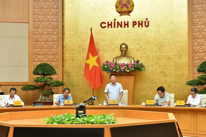 Phó Thủ tướng Lê Thành Long chủ trì cuộc họp