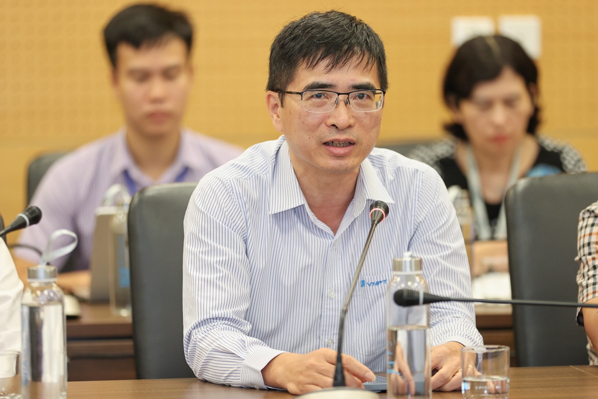 ông Lê Đắc Kiên, Phó Tổng giám đốc VNPT VinaPhone