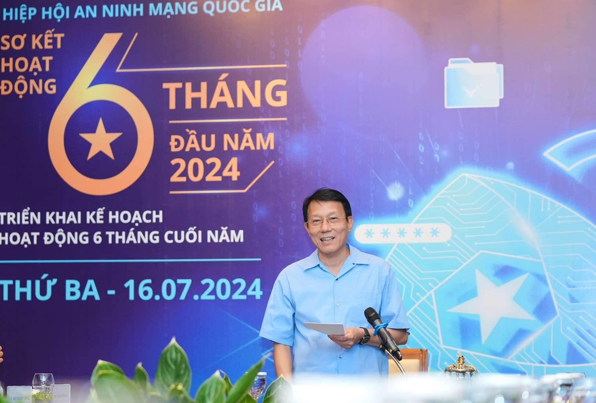 Thượng tướng Lương Tam Quang, Bộ trưởng Bộ Công an, Chủ tịch Hiệp hội An ninh mạng Quốc gia phát biểu chỉ đạo tại Hội nghị.