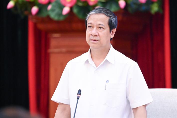 Bộ trưởng Nguyễn Kim Sơn 