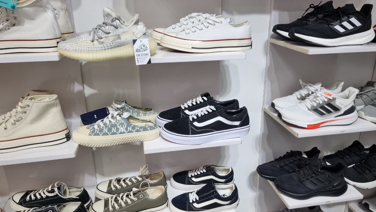 Khởi tố vụ án buôn bán giày dép giả các nhãn hiệu được bảo hộ tại Việt Nam