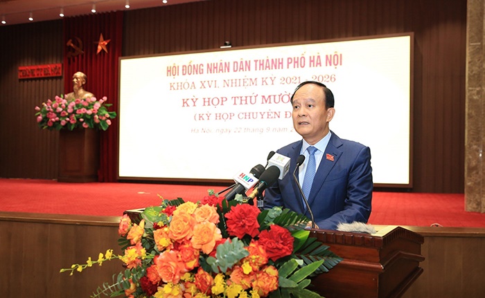 Chủ tịch HĐND Thành phố Nguyễn Ngọc Tuấn phát biểu khai mạc kỳ họp