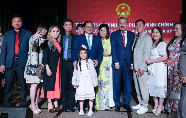 Thủ tướng đón Trung thu sớm với bà con kiều bào tại Mỹ - Ảnh: VGP