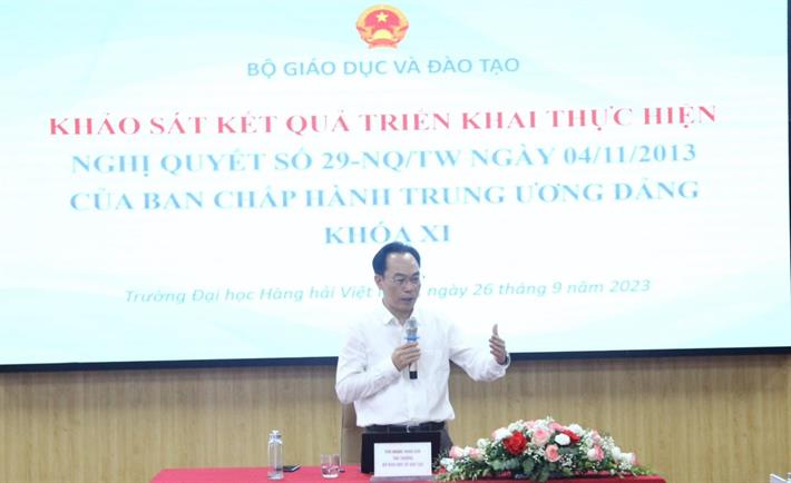 Thứ trưởng Bộ Giáo dục và Đào tạo Hoàng Minh Sơn