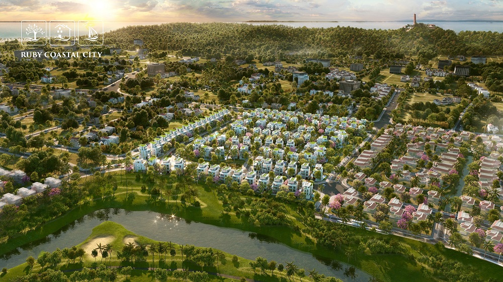 Tọa lạc ở trung tâm quận Đồ Sơn, quần thể Ruby Coastal City gây ấn tượng với địa thế hiếm có khó tìm “lưng tựa núi Rồng, mặt hướng biển Đông”.