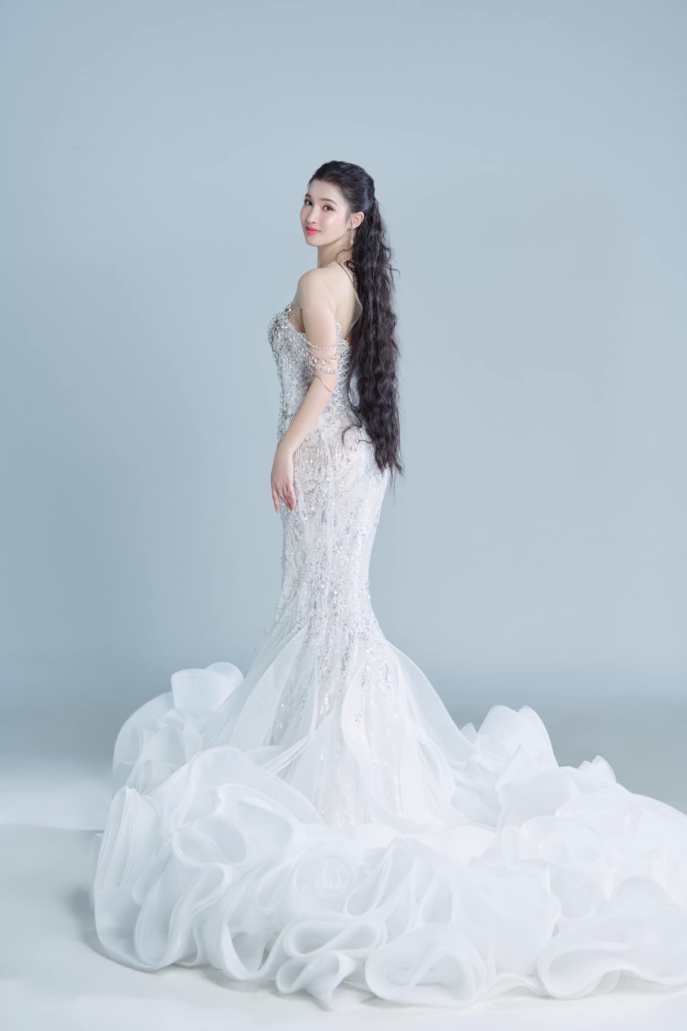 Váy dành cho mẹ cưới tà dài Xuân 2023 mới cao cấp hạnh phúc Mẹ Chồng tiệc  cưới váy dạ hội thời trang | Lazada.vn
