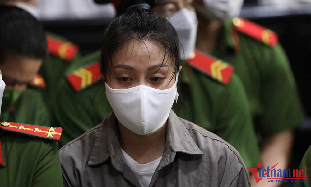 Nguyễn Võ Quỳnh Trang tại phiên xét xử. Ảnh: Vietnamnet