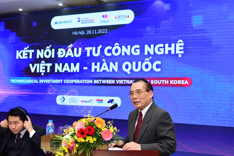 Ông Hoàng Văn Huây, Chủ tịch Hiệp hội Blockchain Việt Nam phát biểu