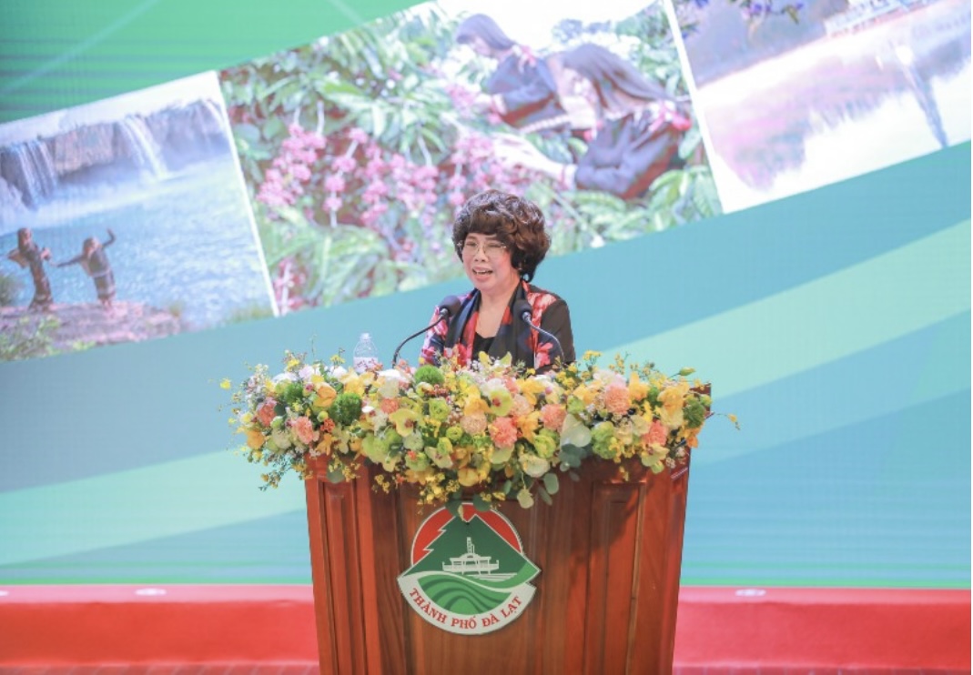 Anh hùng Lao động Thái Hương, Nhà Sáng lập, Chủ tịch Hội đồng Chiến lược Tập đoàn TH đã đề xuất 4 hướng phát triển bền vững Vùng Tây Nguyên.