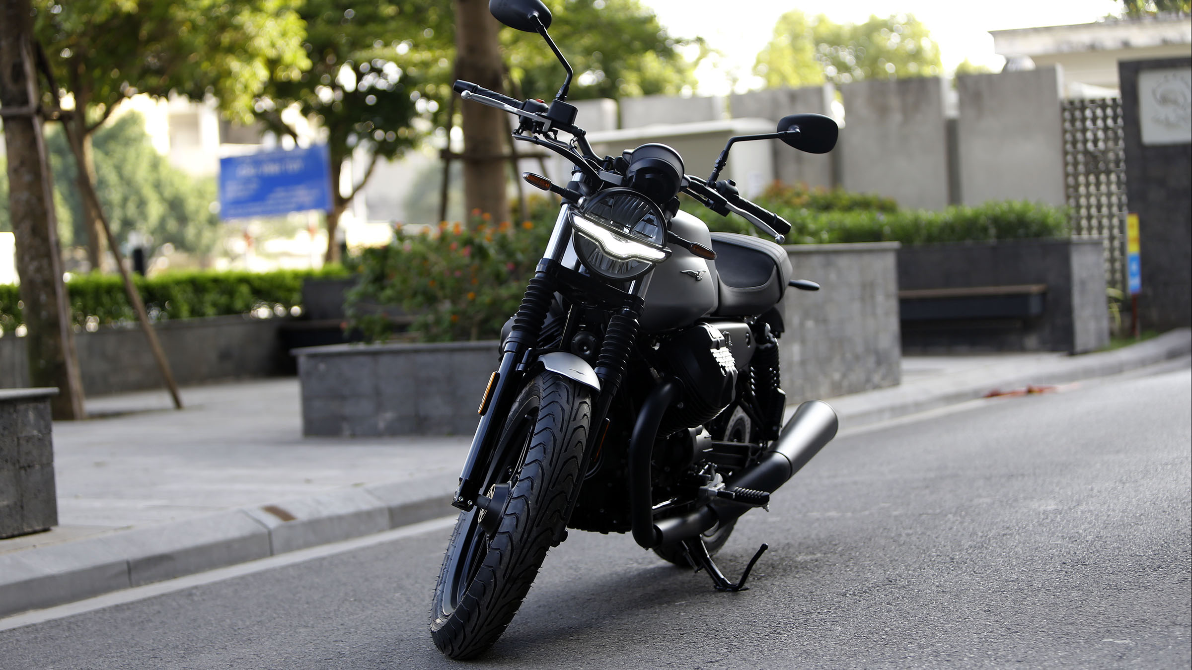 Thế giới 2 bánh: Moto Guzzi V7 khởi điểm từ 385 triệu đồng - Ảnh 25.
