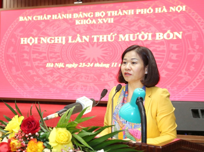 Phó Bí thư Thường trực Thành ủy Nguyễn Thị Tuyến trình bày nội dung Chương trình công tác năm 2024