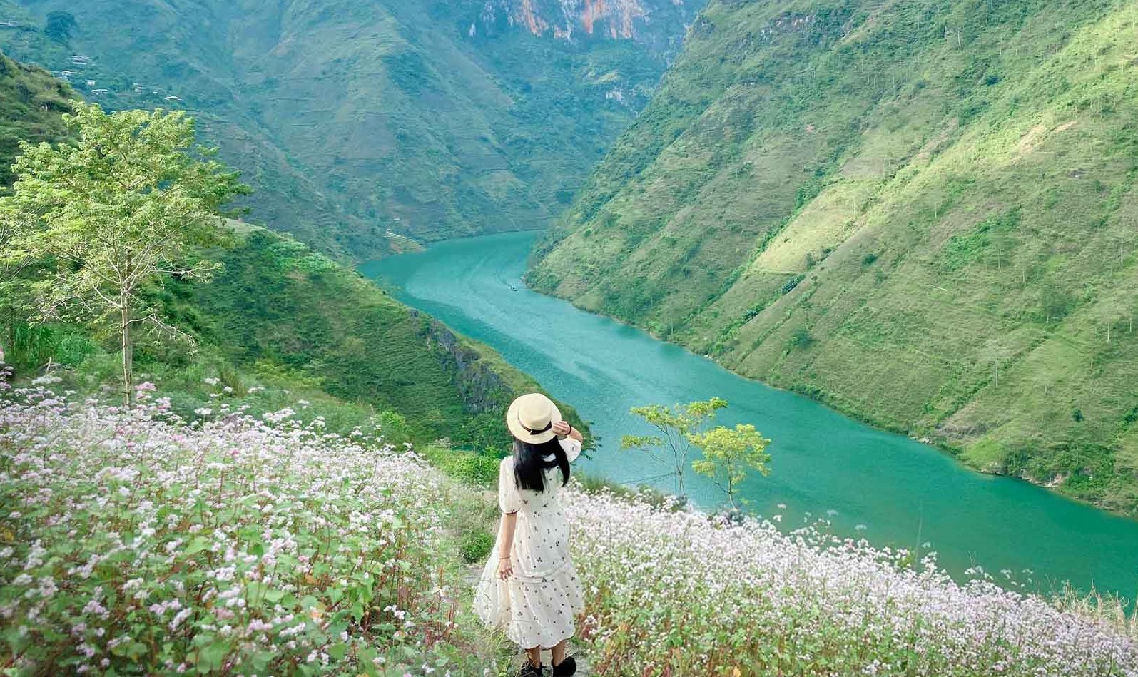 Phát triển du lịch Hà Giang thành ngành kinh tế mũi nhọn