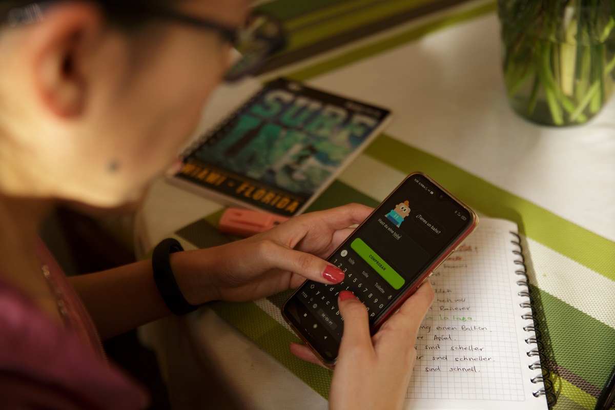 Người dùng Việt học ngôn ngữ 15 phút mỗi ngày trên Duolingo