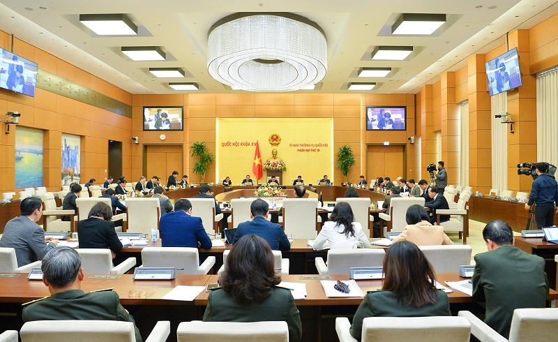 Phiên họp thứ 18 của Ủy ban Thường vụ Quốc hội