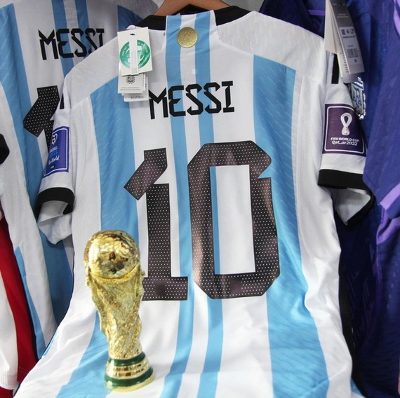 Cháy” áo Messi trước trận Chung kết World Cup 2022! - Báo điện tử VnMedia -  Tin nóng Việt Nam và thế giới